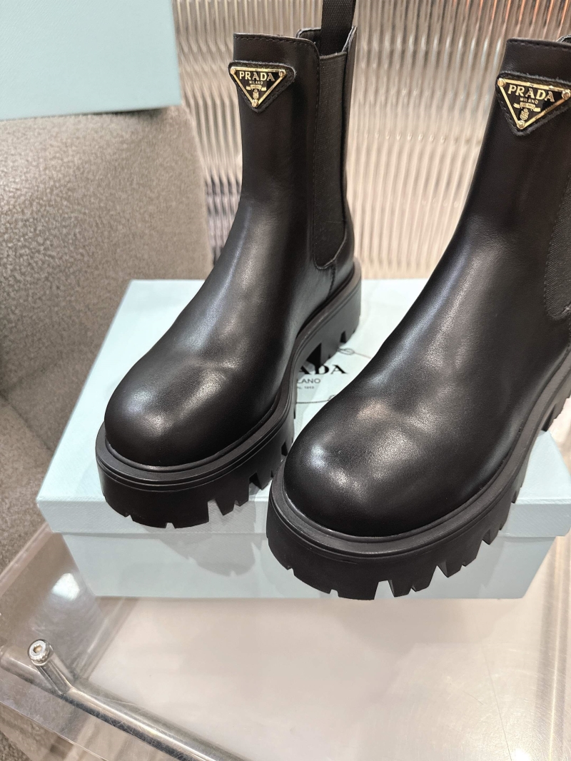 Pra*a boots